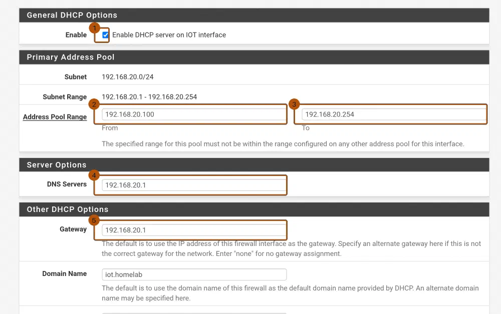 pfSense DHCP-Server für IoT: aktivierter Server, Adressbereich 192.168.20.100 bis 192.168.20.254, DNS und Gateway 192.168.20.1.